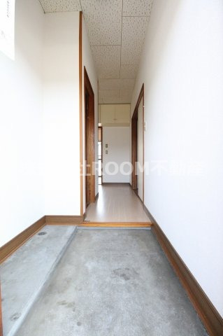 玄関　シンプルで使いやすい玄関です