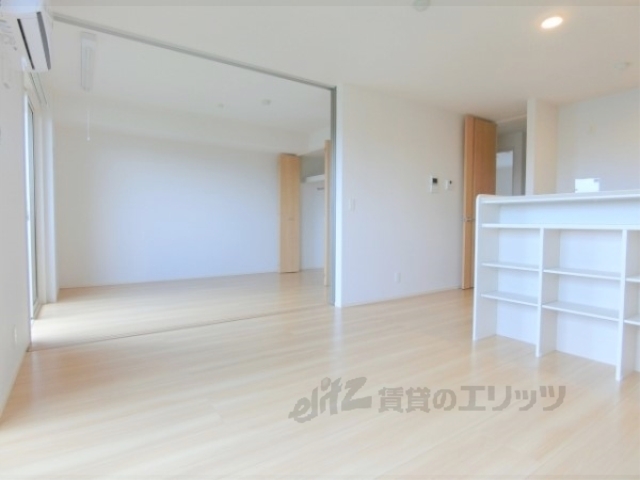 居室・リビング　洋室