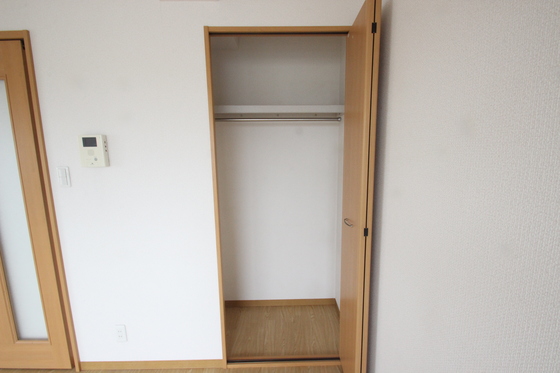 収納　※別部屋の写真です