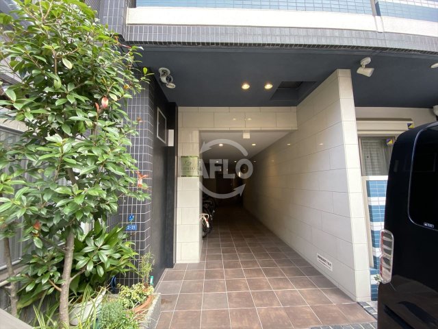 エントランス　COZY上汐　エントランス