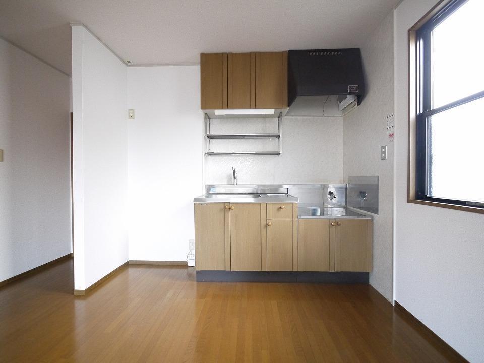 キッチン　充分な広さのキッチン