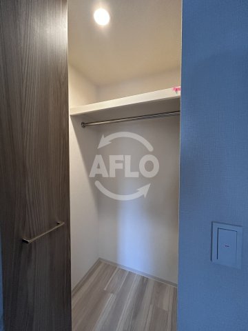 収納　プレサンス東淀川駅前プローシェ　クローゼット