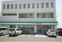 コンビニ　ファミリーマート高松香西東店（コンビニ）まで400m