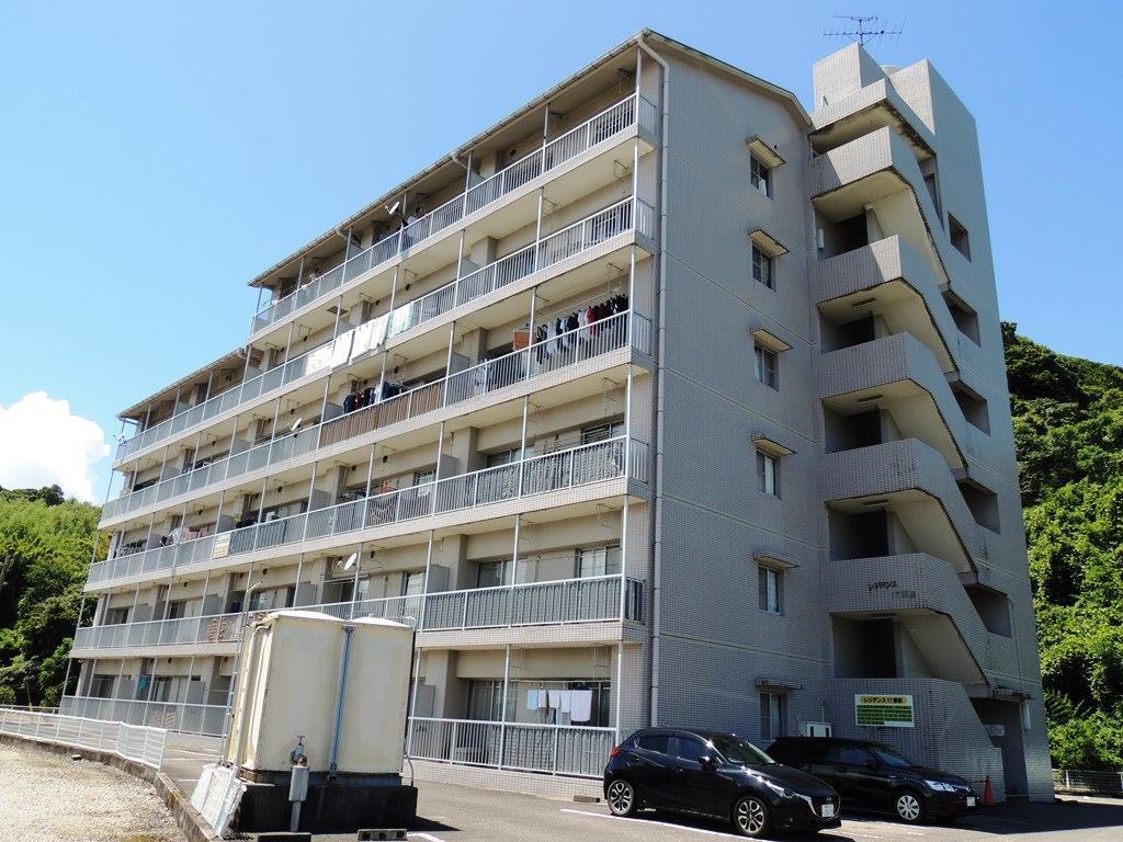 建物外観　レジデンス17番館の外観です。