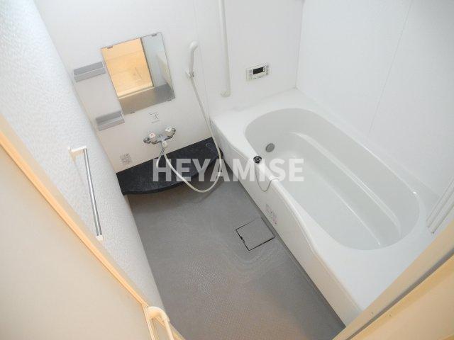 バス・シャワールーム　※室内画像は別号室のもの