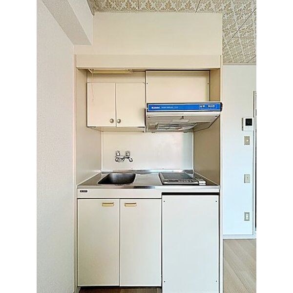 キッチン　トイレ