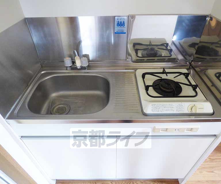 キッチン　キッチンです。