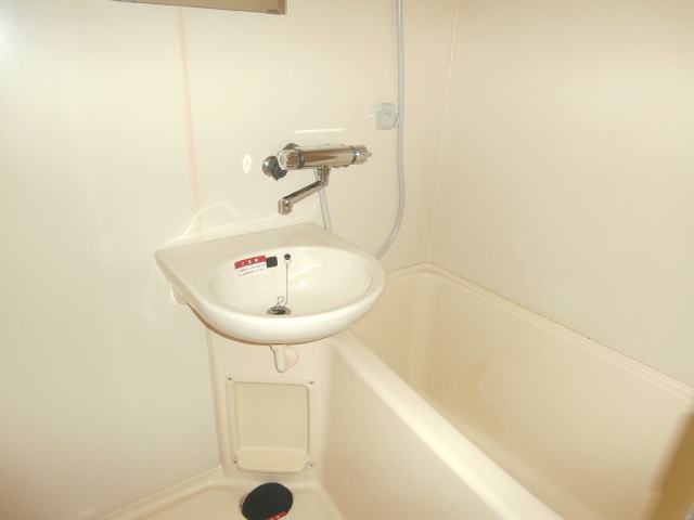 バス・シャワールーム　同仕様