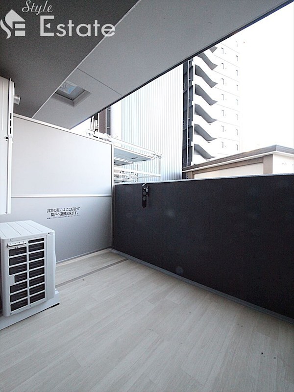 バルコニー　バルコニー