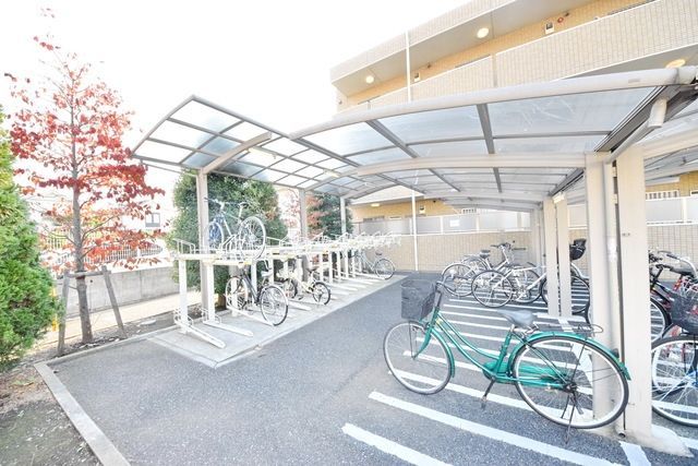 駐車場　★駐輪場★