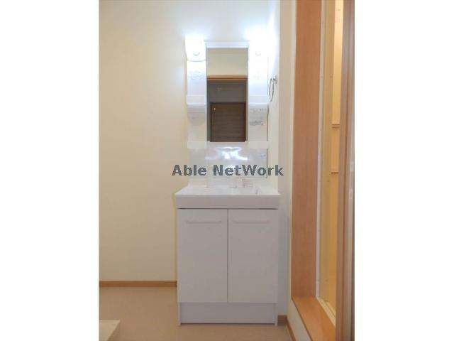 洗面設備　同型モデル