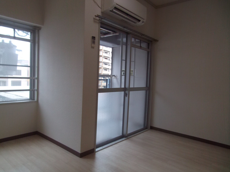 居室・リビング　洋室