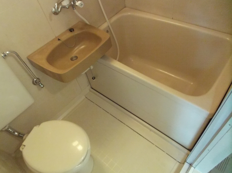 バス・シャワールーム　バス