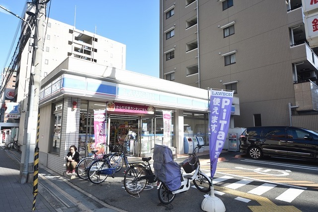 コンビニ　ローソン　江坂東店（コンビニ）まで249m