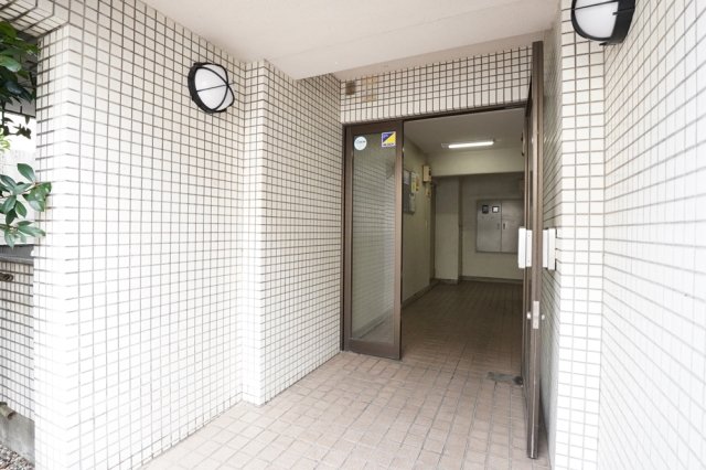 その他部屋・スペース　エントランス
