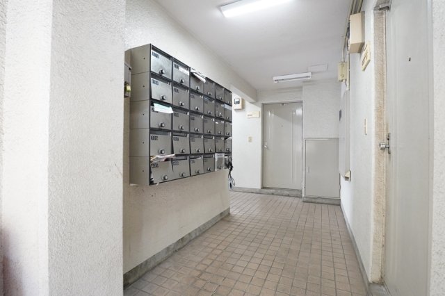 トイレ　エントランス