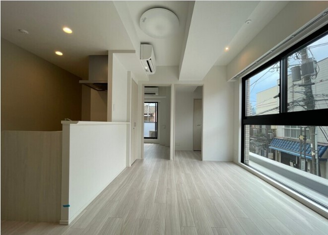 居室・リビング　内観1