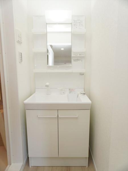 洗面設備　洗面所