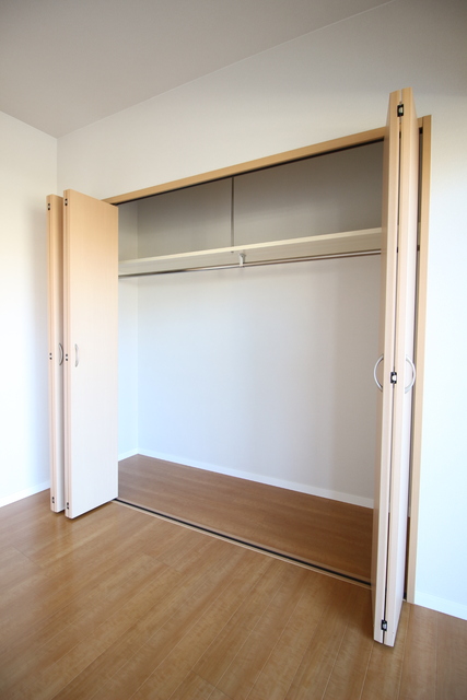 収納　５０１号室モデルルーム写真※階数によりお部屋の色味が異なる場