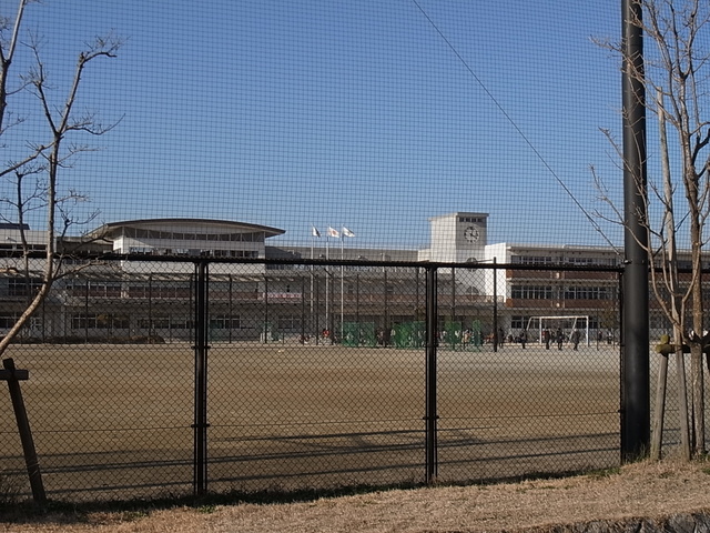 小学校　照葉小学校（小学校）まで1090m