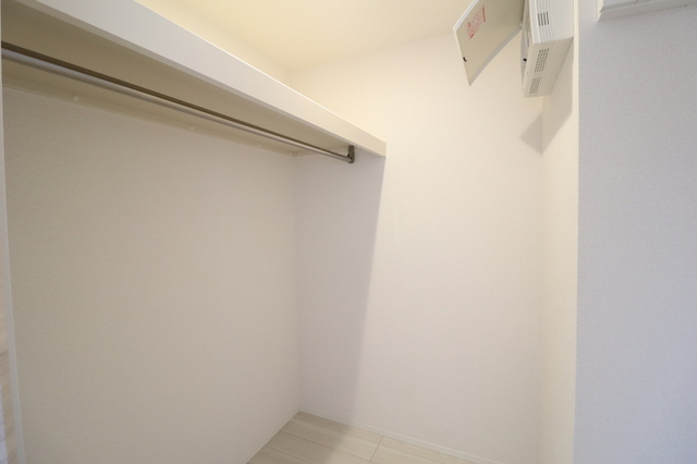 収納　ウォークインクローゼット