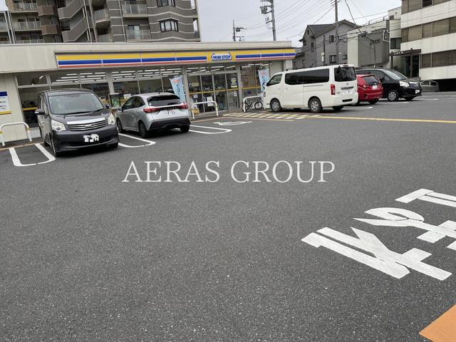 コンビニ　ミニストップ さいたま新中里４丁目店（コンビニ）まで384m