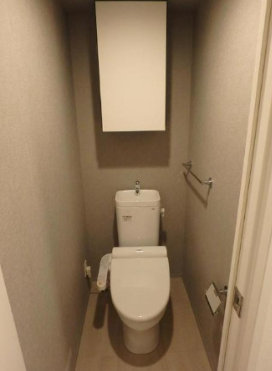 トイレ　ドゥーエ向島