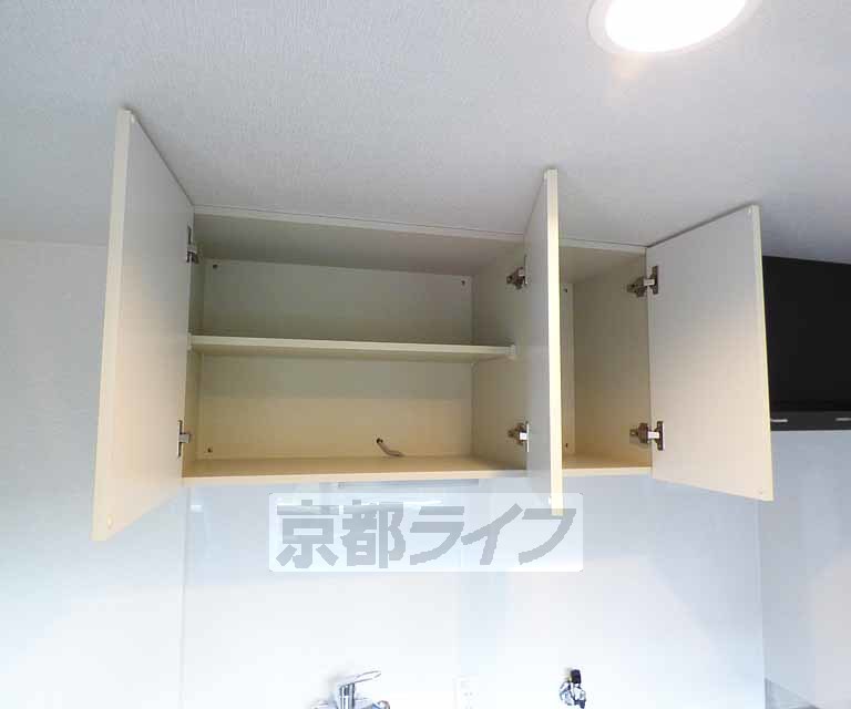 収納　キッチン上収納です。