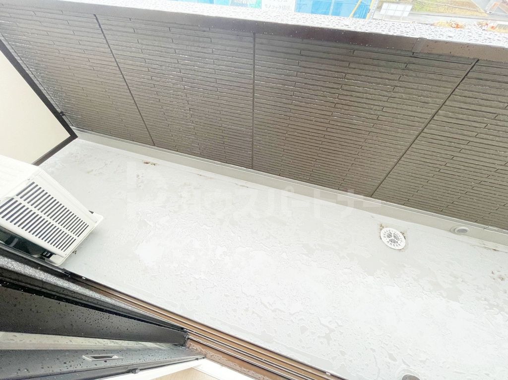 バルコニー　ー