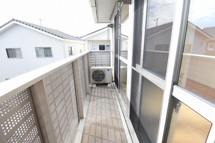 バルコニー　バルコニー