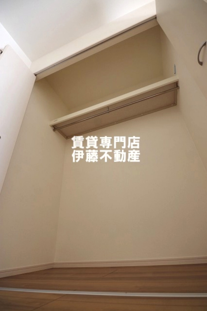 収納　クローゼット