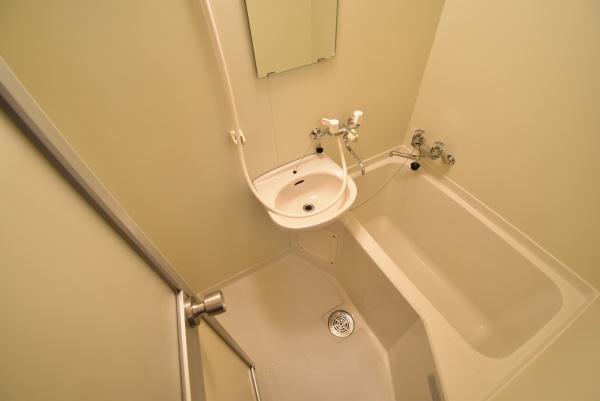 バス・シャワールーム　同仕様写真