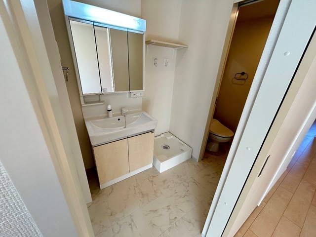 洗面設備　独立洗面台