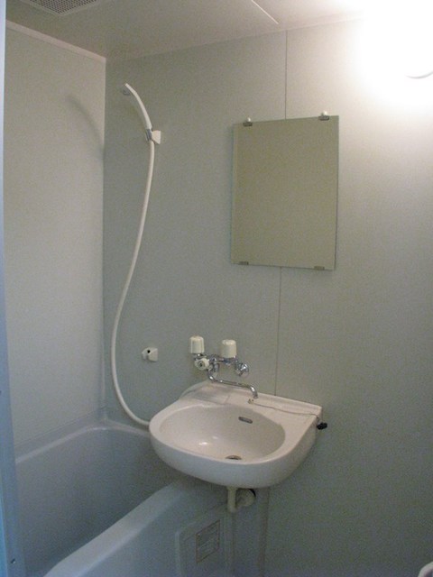 バス・シャワールーム　バスルーム