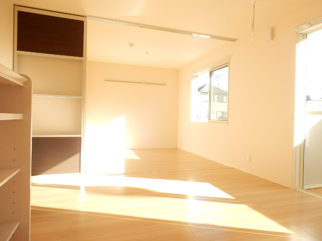 居室・リビング　別室参考写真