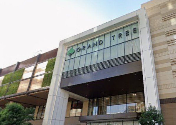 ショッピングセンター　GRANDTREE　MUSASHIKOSUGI（ショッピングセンター）まで3550m