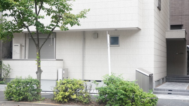 建物外観　２０２１年８月竣工の築浅物件です♪