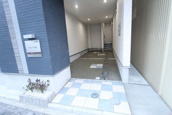 エントランス