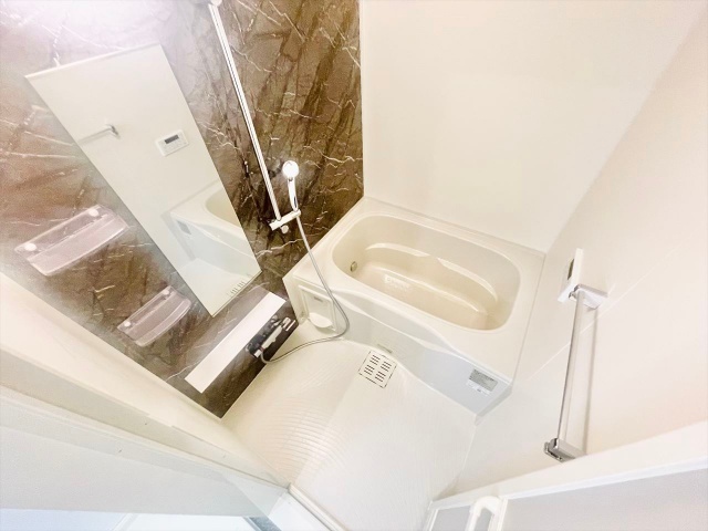 バス・シャワールーム　同タイプのお部屋の内装写真転載