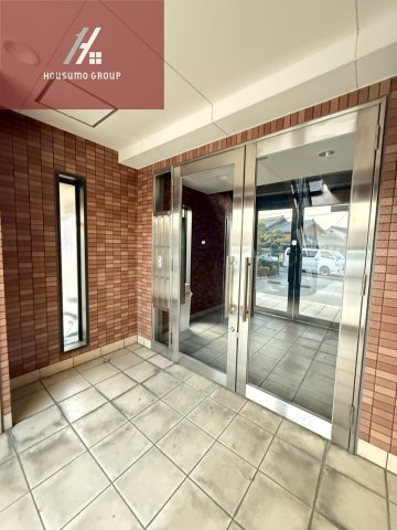 エントランス　毎日通るエントランスはこのようになっています