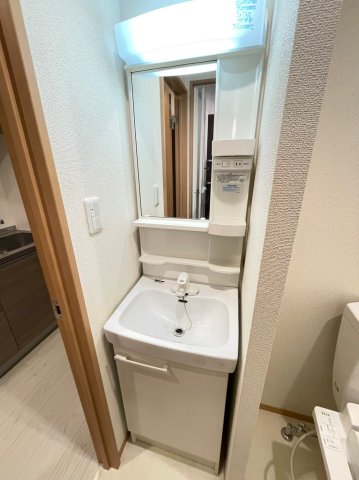 洗面設備　別部屋写真参考