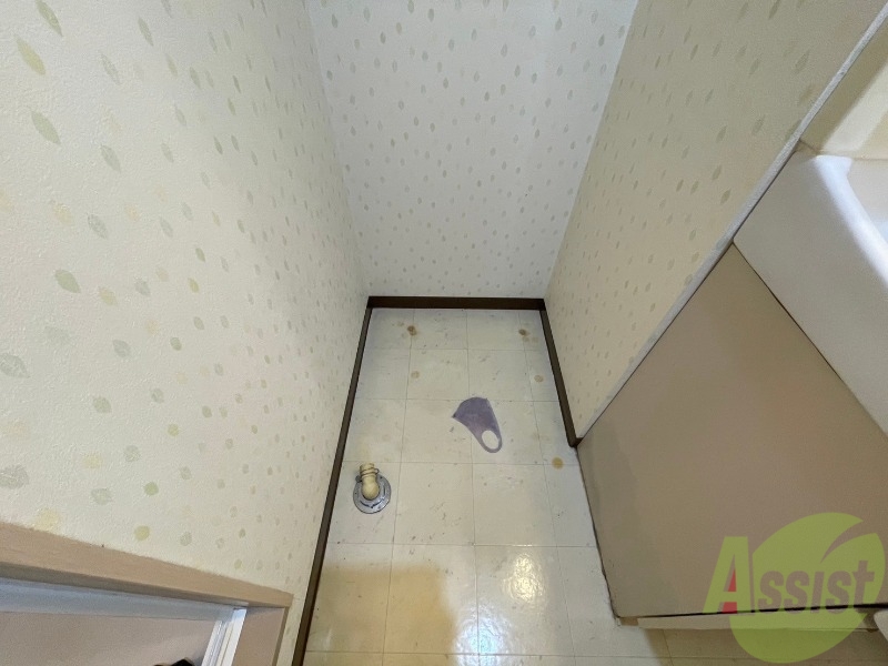 その他　洗濯機置場は室内にあるのでもちろんいつでも洗濯できます。