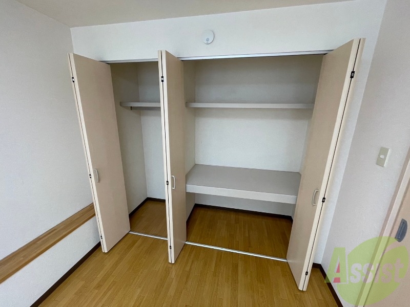 収納　洋室にあった収納。荷物がたくさんあっても大丈夫。