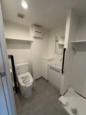 トイレ　清潔感のあるトイレです