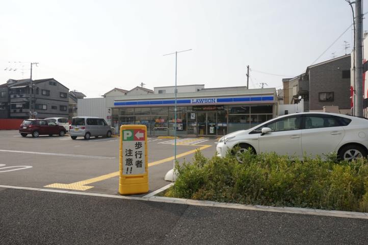 コンビニ　ローソン（コンビニ）まで235m