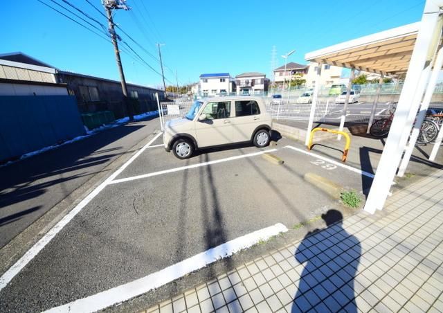 駐車場　★★敷地内駐車場空き要確認★★