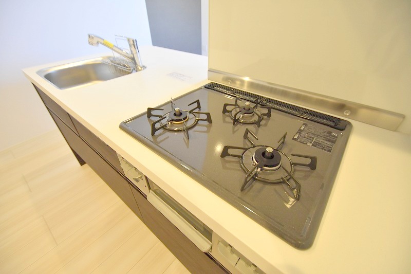 キッチン　お問合せはシティホーム海田センター　082-821-2227