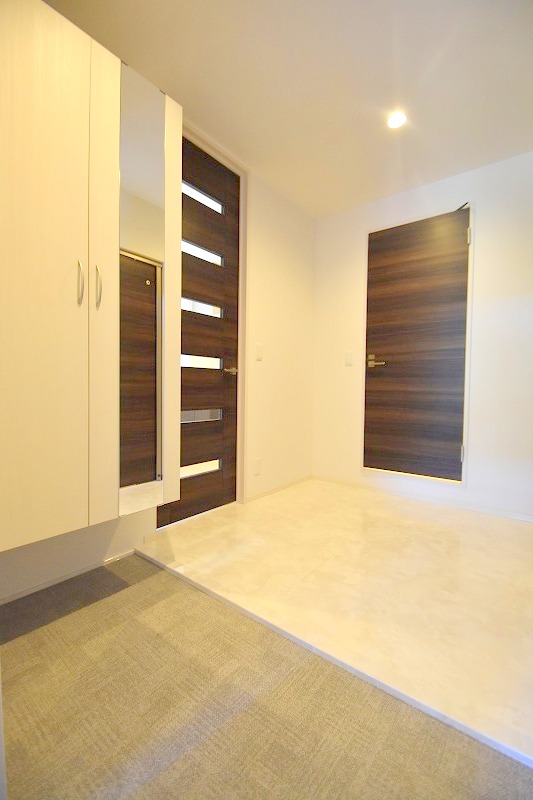 玄関　海田町の賃貸情報はシティホーム海田センターへお任せください