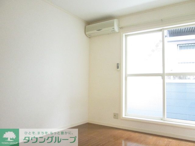 居室・リビング　南向きバルコニー有り