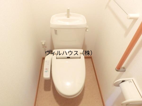 トイレ　ウォシュレット！